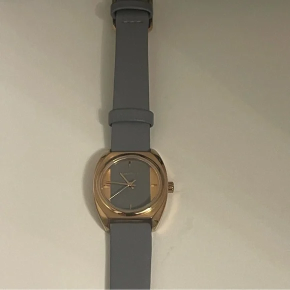 Caravelle by Bulova Women's Gray Leather Strap Watch - Picture 5 of 7